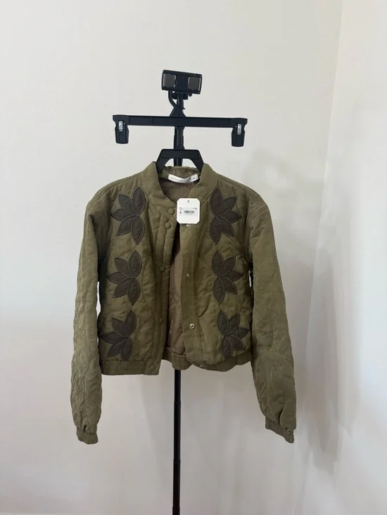 Altar'd State Olive Quilted Bomber with Brown Floral Appliqué - Picture 4 of 7